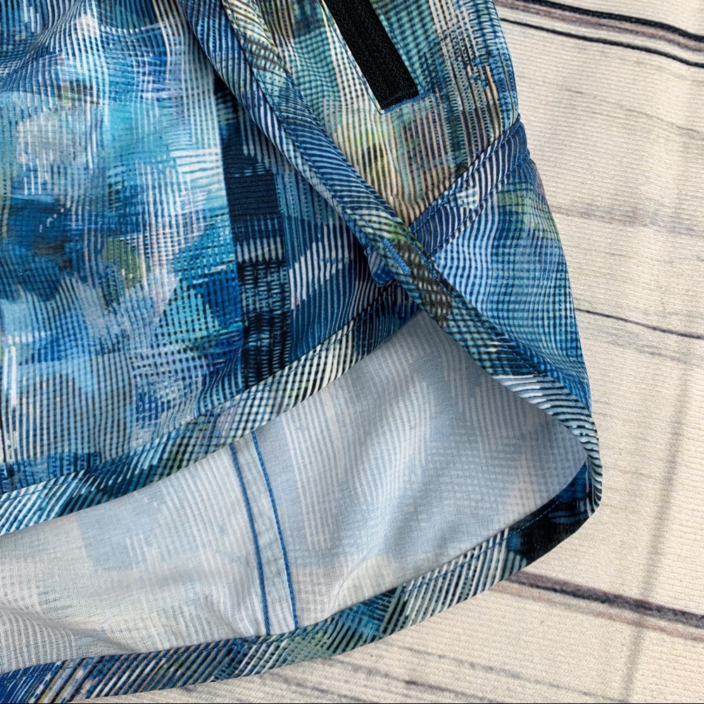 Lululemon Running Shorts. RARE Print! - Picture 8 of 10
